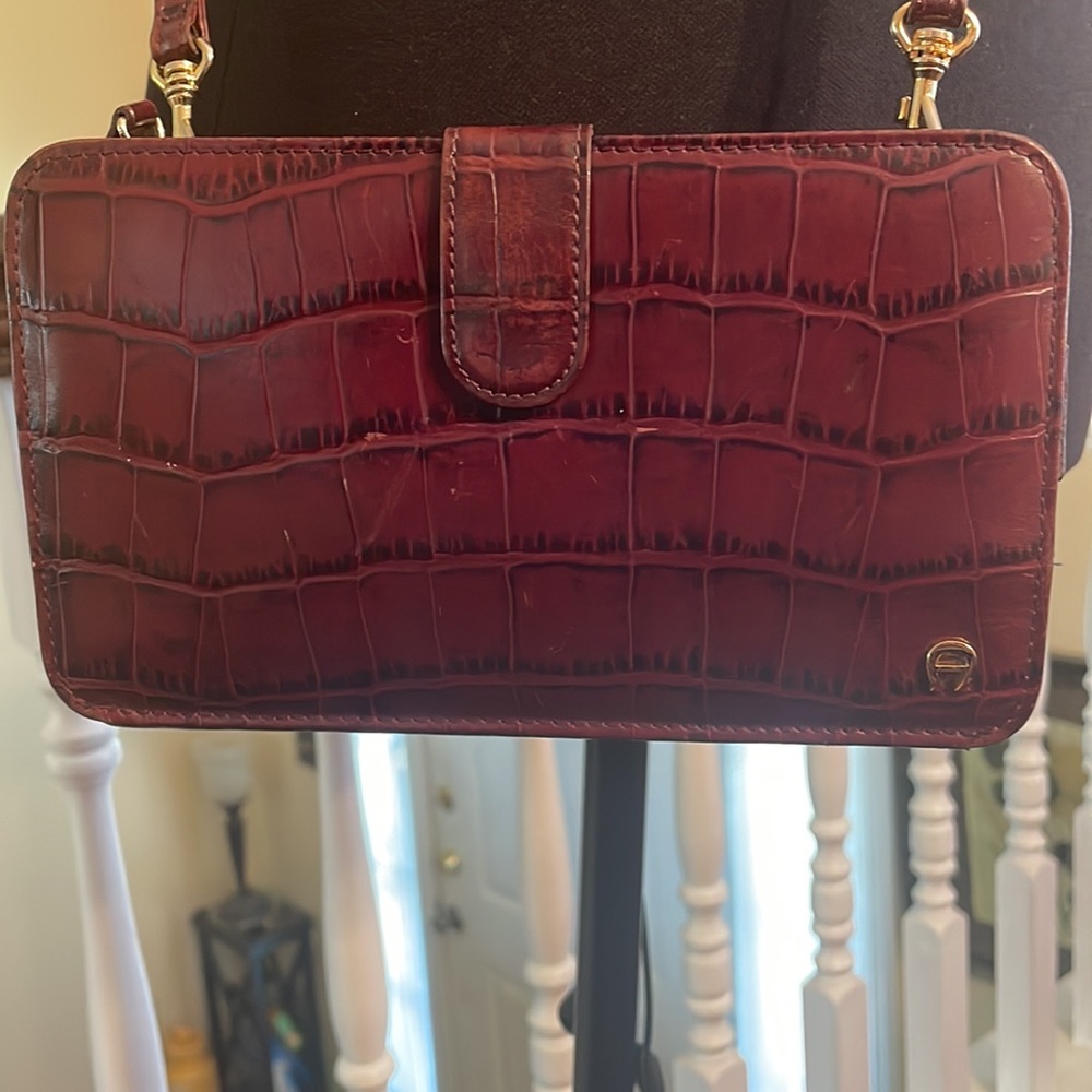 Aigner Crossbody